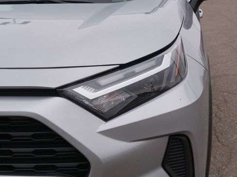 Used 2025 Toyota RAV4 XLE image 10