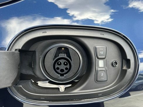 Certified 2018 Porsche Panamera Turbo S AWD/4WD image 41