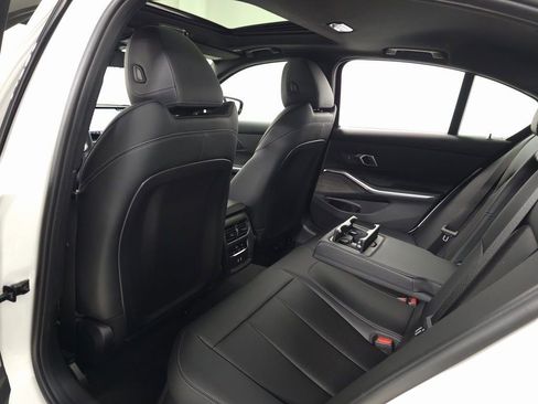 Used 2025 BMW M340i xDrive w/ Premium Package image 38