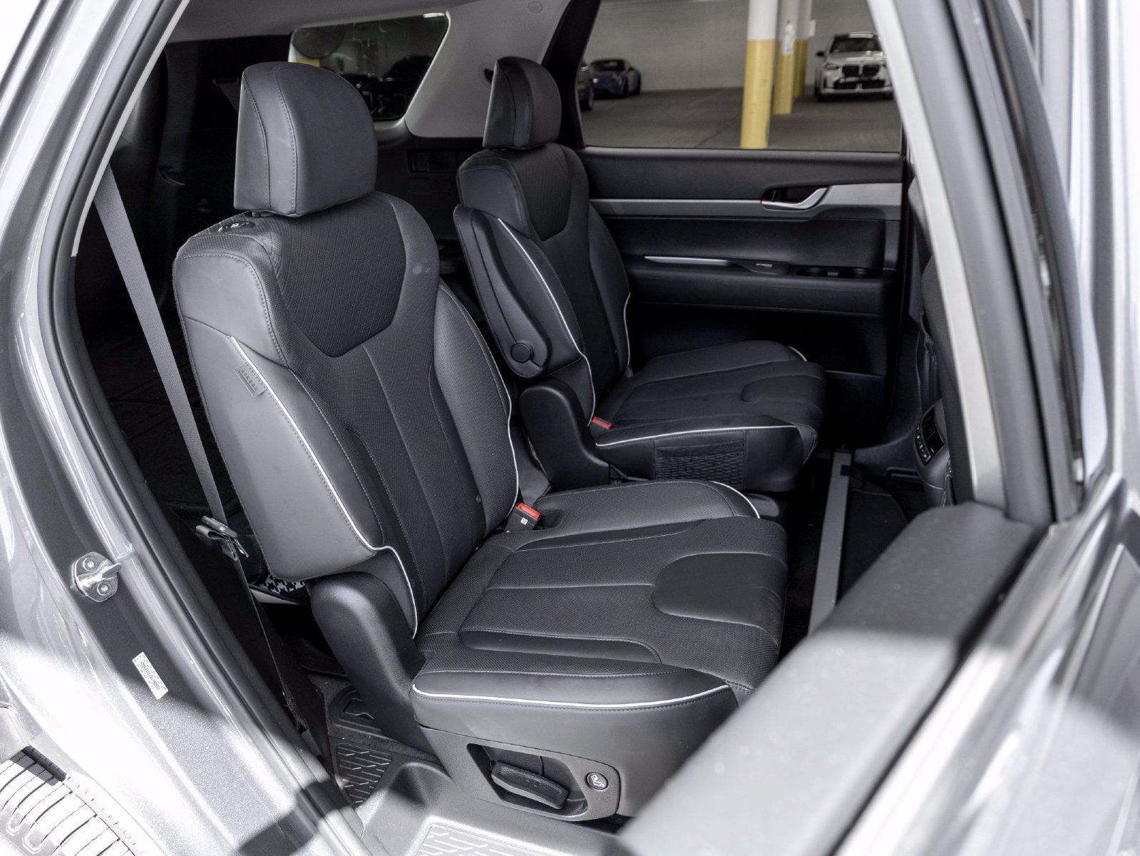 Used 2024 Hyundai Palisade SEL FWD image 23