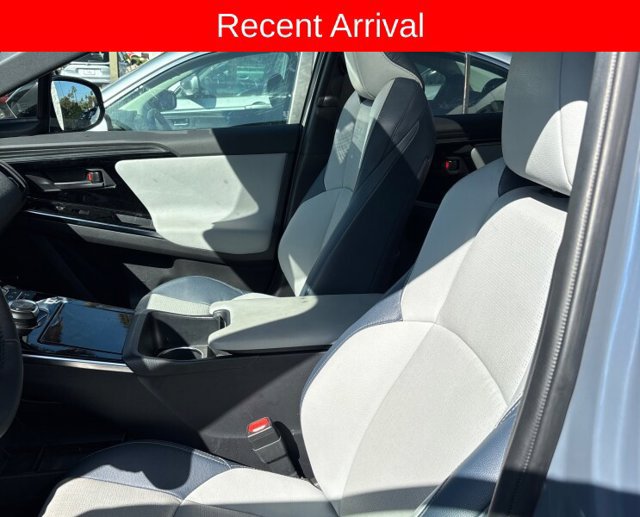 Used 2023 Subaru Solterra AWD image 11