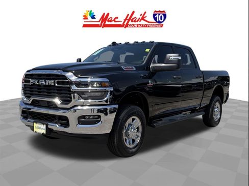 Used 2025 RAM 2500 Tradesman AWD/4WD image 4