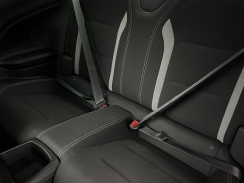 Used 2021 Chevrolet Camaro LT w/ RS Package image 9