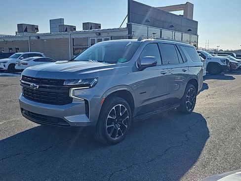 Used 2024 Chevrolet Tahoe RST w/ Luxury Package image 15