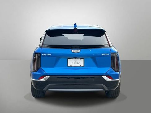 New 2026 Cadillac Optiq Luxury 1 image 15