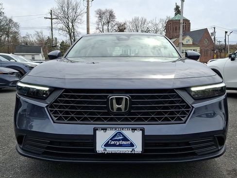 Certified 2025 Honda Accord LX image 2