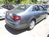 Used 2009 Volkswagen Jetta SE image 4