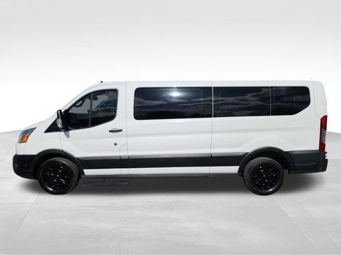 Used 2022 Ford Transit 350 XLT RWD image 6