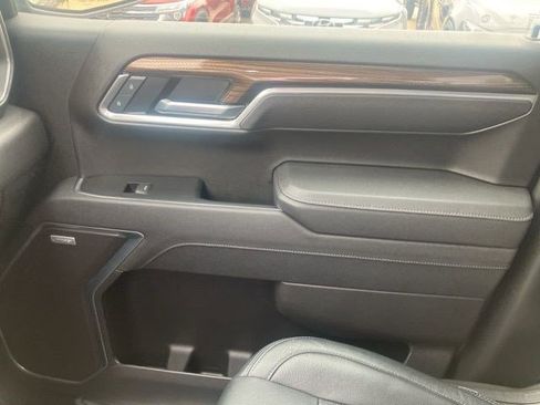 Used 2025 Chevrolet Silverado 1500 RST w/ Convenience Package II AWD/4WD image 22