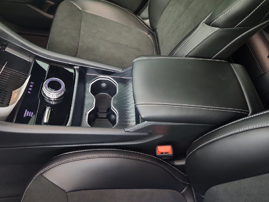 New 2027 Jeep Grand Cherokee Altitude AWD/4WD image 30