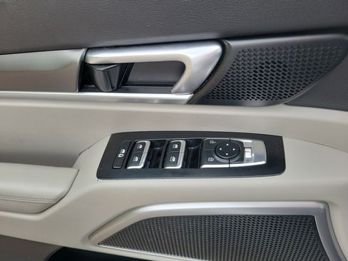 Used 2021 Kia Telluride S FWD image 21