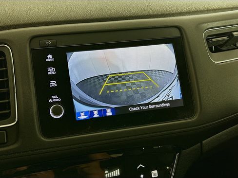 Used 2019 Honda HR-V EX image 21
