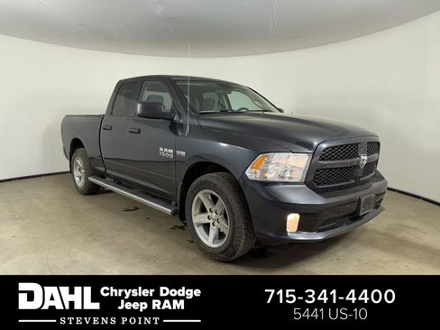 Used 2018 RAM 1500 Express w/ Express Value Package AWD/4WD image 1