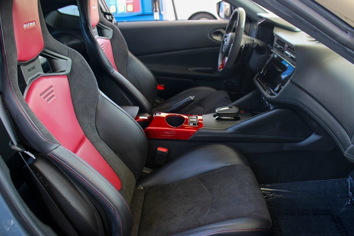 Used 2024 Nissan Z NISMO w/ Floor Mat Package RWD image 17