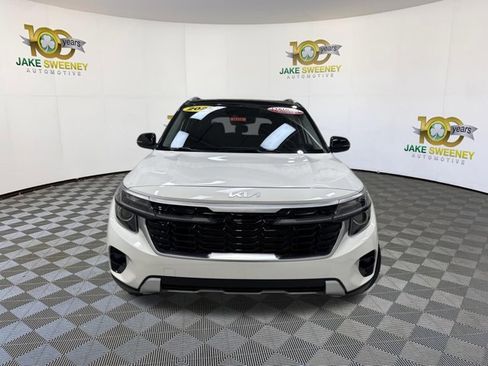 Used 2025 Kia Seltos S FWD image 3