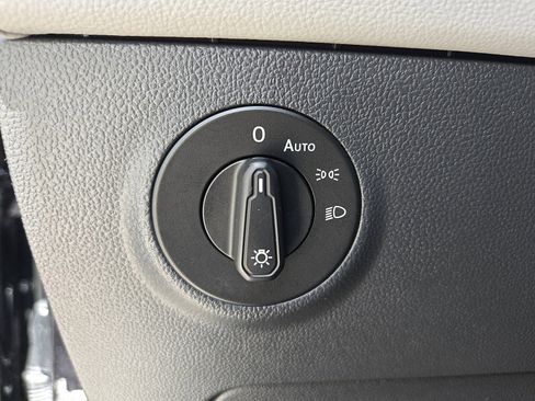 New 2024 Volkswagen Taos SEL image 16