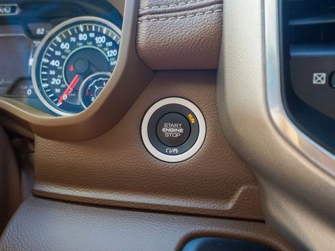 Used 2020 RAM 1500 Laramie image 26