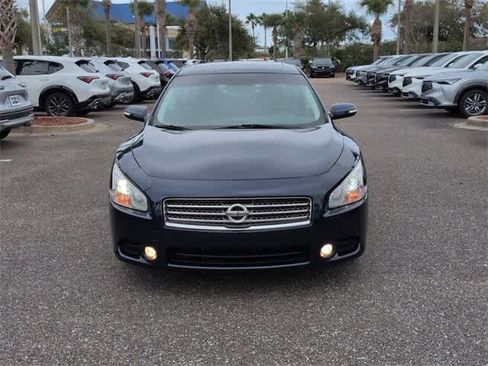Used 2010 Nissan Maxima 3.5 SV w/ Sport Pkg image 3