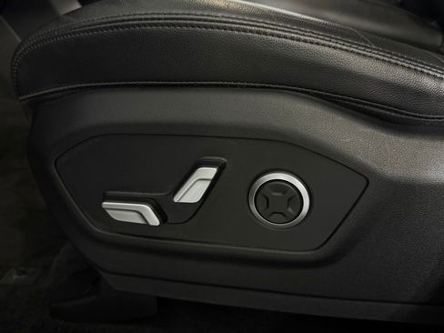 Used 2024 Hyundai Santa Fe Limited AWD/4WD image 25