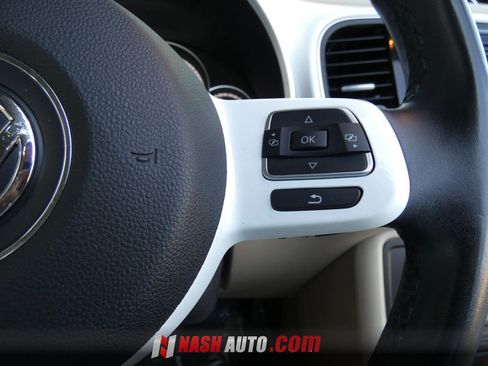 Used 2014 Volkswagen Beetle TDI FWD image 56