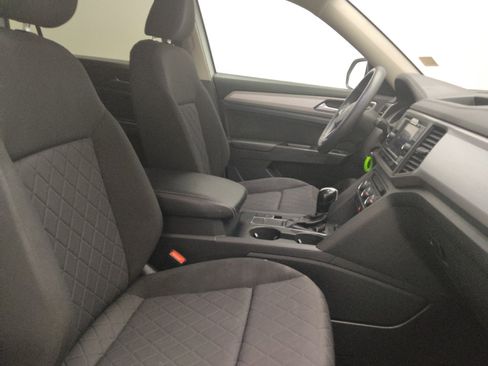 Used 2021 Volkswagen Atlas S FWD image 21