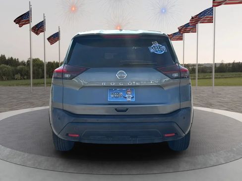 Used 2021 Nissan Rogue S FWD image 4