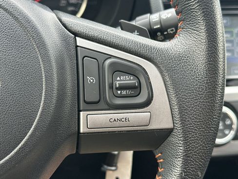 Used 2017 Subaru Crosstrek 2.0i Premium w/ Moonroof Package AWD/4WD image 22
