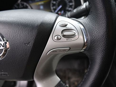 Used 2018 Nissan Murano SV w/ Premium Package image 27