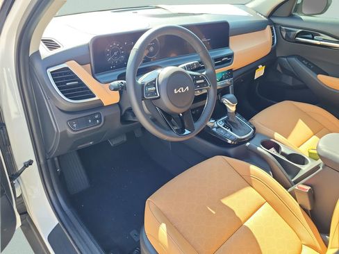 New 2026 Kia Seltos EX w/ EX Sunroof Package AWD/4WD image 14