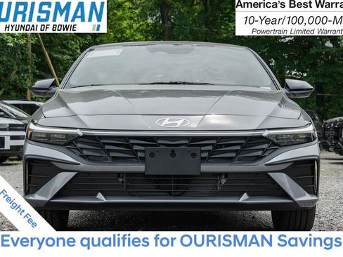 New 2025 Hyundai Elantra SEL image 2