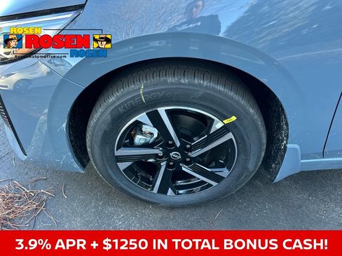 New 2025 Nissan Sentra SV image 32