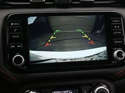 New 2025 Nissan Versa SR w/ Trunk Package FWD image 21