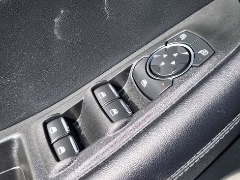 Used 2022 Ford Edge SE image 22