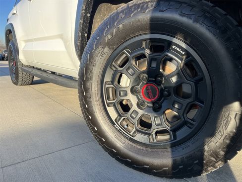 Used 2023 Toyota Sequoia TRD Pro image 7