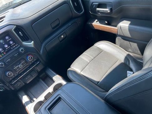 Used 2020 Chevrolet Silverado 3500 High Country w/ Z71 Off-Road Package AWD/4WD image 12