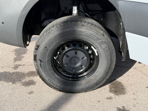 New 2025 Mercedes-Benz Sprinter 2500 image 26