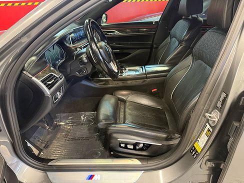 Used 2017 BMW 750i xDrive AWD/4WD image 26