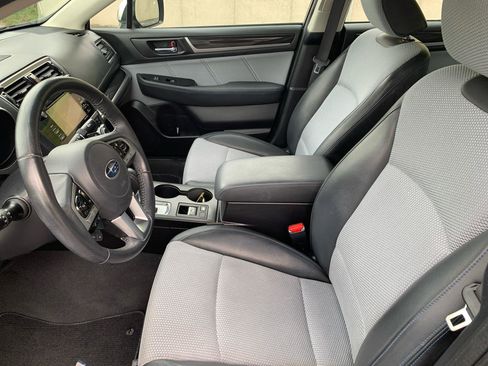 Used 2017 Subaru Legacy 2.5i Sport AWD/4WD image 9