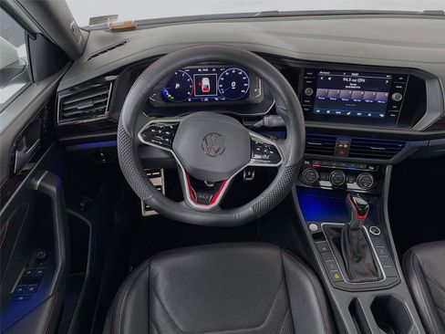 Used 2022 Volkswagen Jetta GLI Autobahn image 26