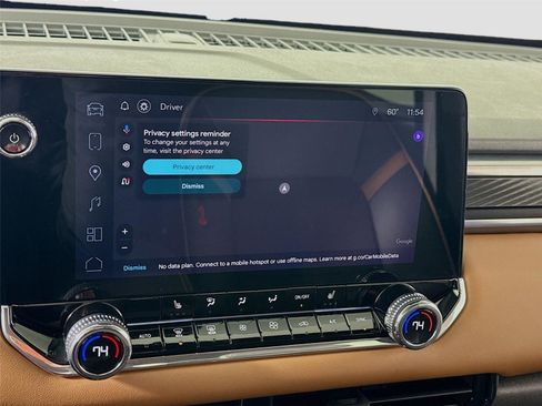 Used 2025 GMC Canyon AT4 w/ Nightfall Edition image 7