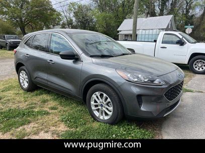 Used 2022 Ford Escape SE