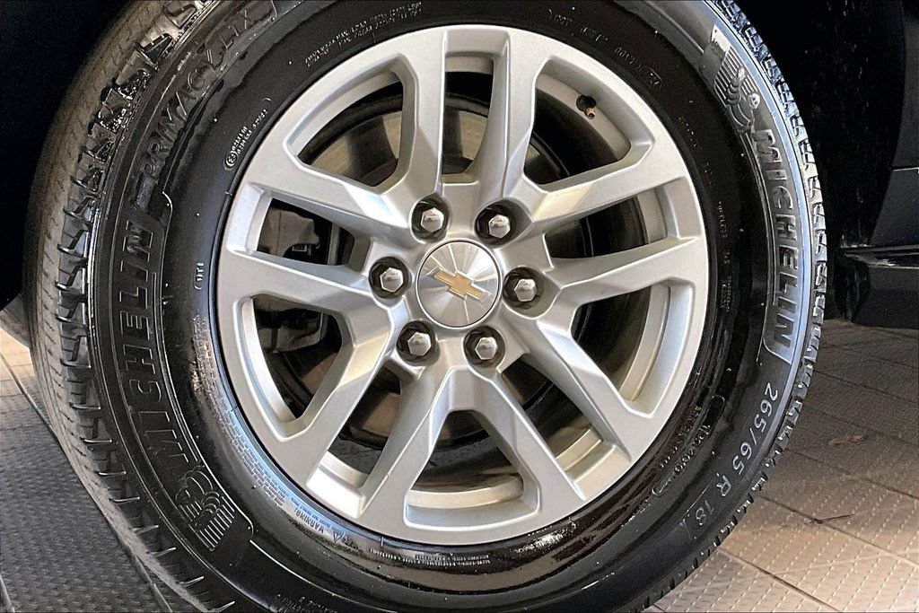 Used 2024 Chevrolet Tahoe LT AWD/4WD image 37