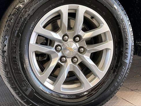 Used 2024 Chevrolet Tahoe LT AWD/4WD image 37