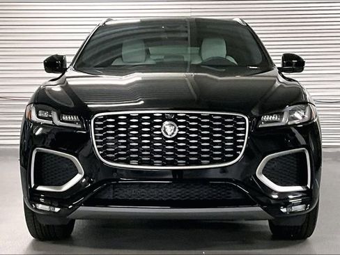 New 2026 Jaguar F-PACE R-Dynamic S image 2