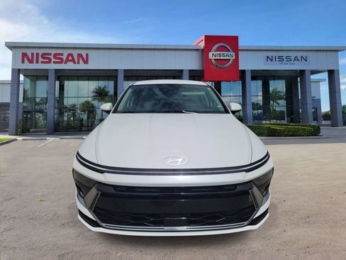 Used 2024 Hyundai Sonata SEL FWD image 6