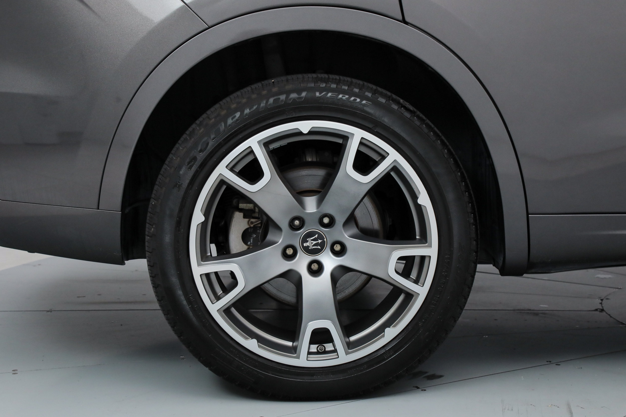 Used 2023 Maserati Levante GT AWD/4WD image 21
