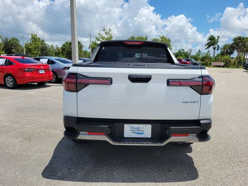 Used 2022 Hyundai Santa Cruz Limited AWD/4WD image 5