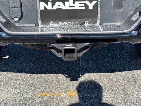 New 2026 GMC Canyon Elevation w/ Convenience Package image 30