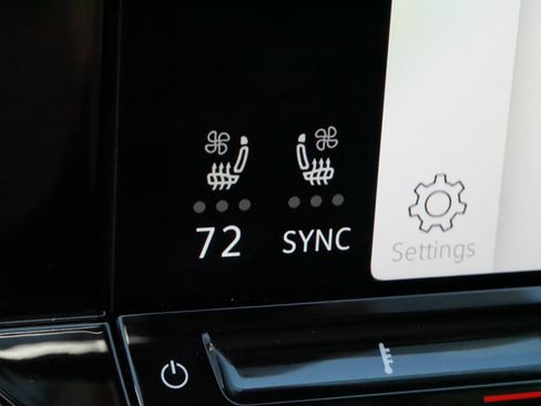 Certified 2026 Volkswagen Atlas SE w/ Panoramic Sunroof Package AWD/4WD image 28