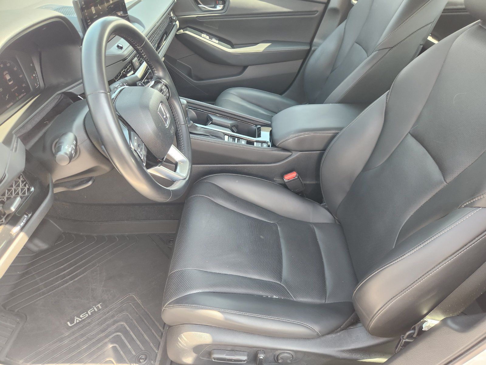 Used 2024 Honda Accord Touring image 16